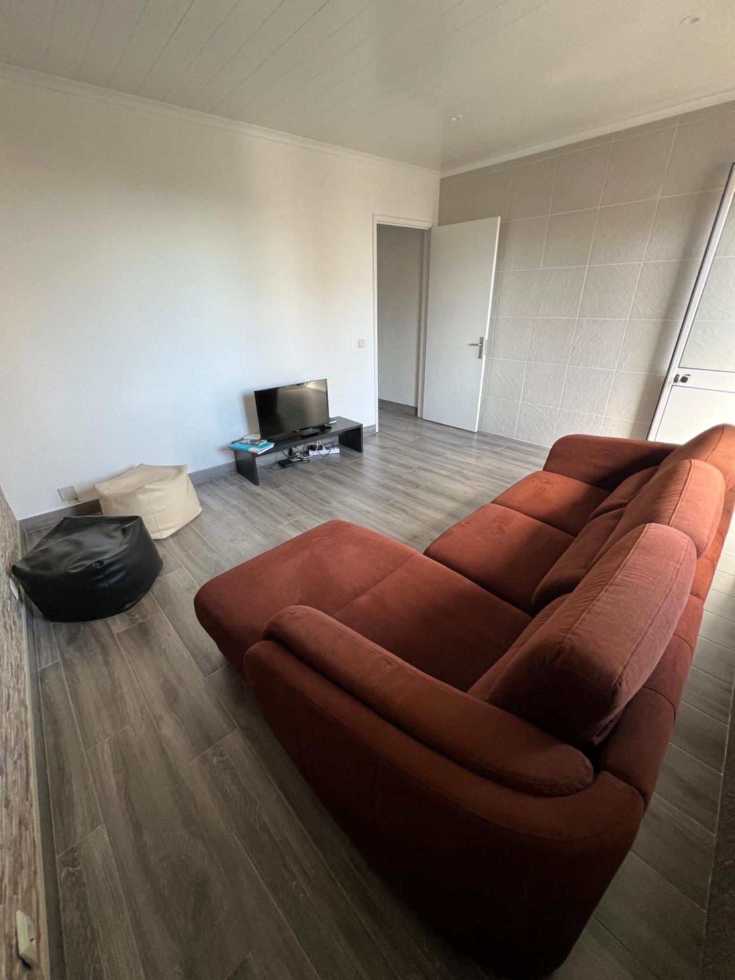 Casa A 2 Minutos A Pe De Piscina Natural Ponta Delgada  Luaran gambar