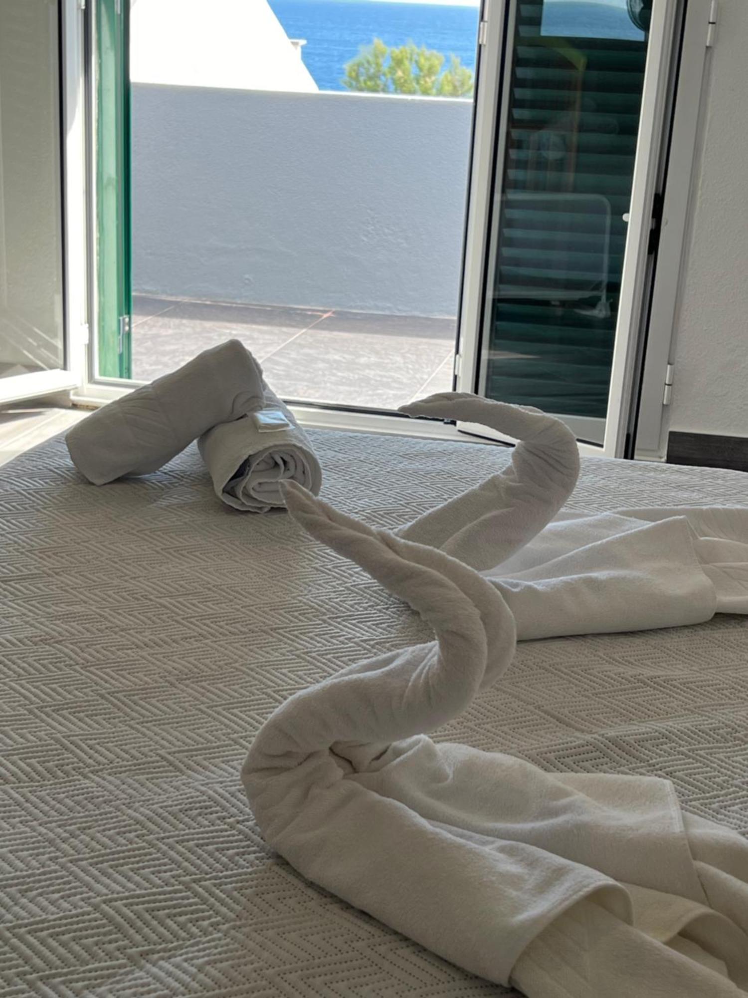 Casa A 2 Minutos A Pe De Piscina Natural Ponta Delgada  Luaran gambar